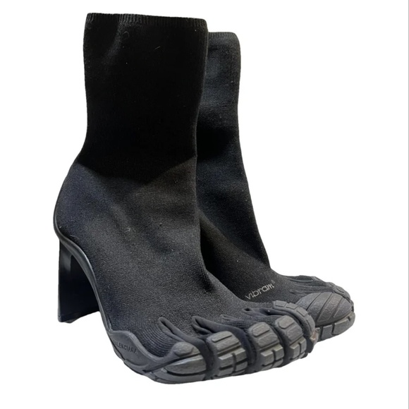 Balenciaga x Vibram Toe Boots - Picture 1 of 7